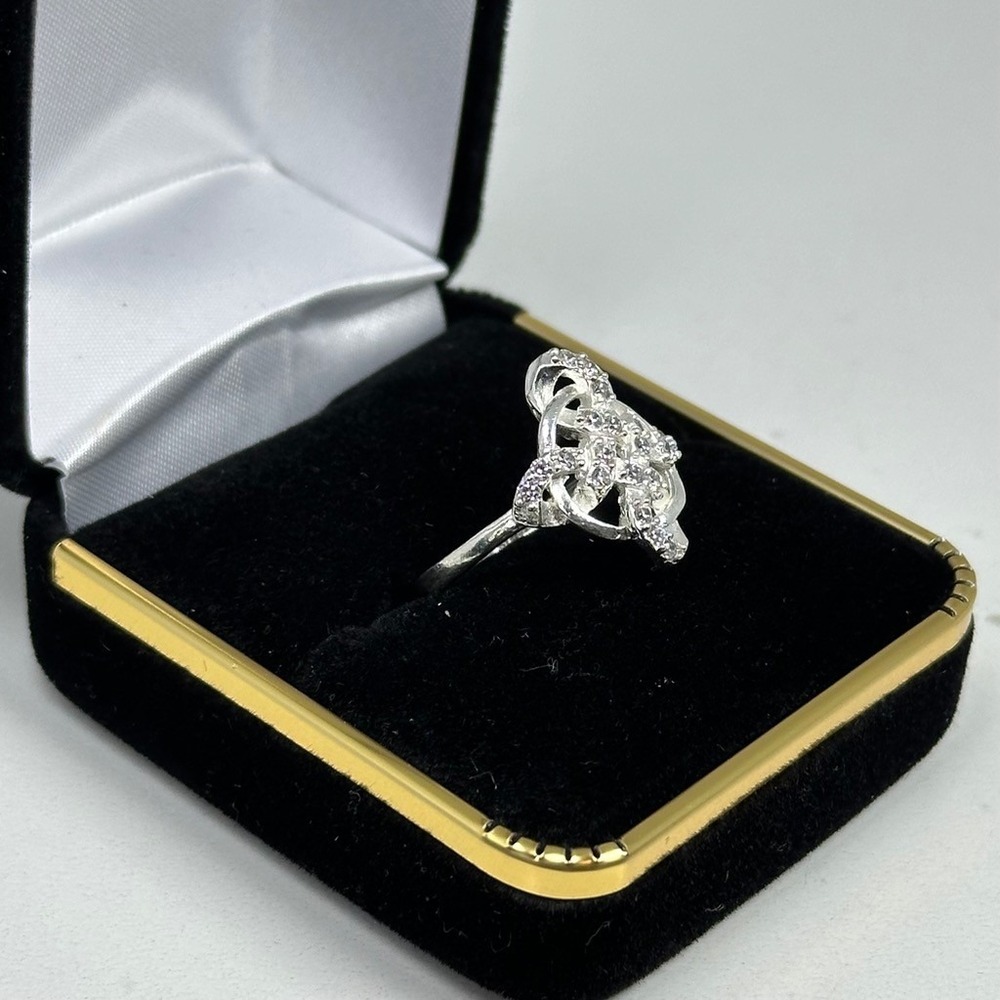 Sterling Silver Celtic Knot Ring Size 6.5 Cubic Zirconia Statement‎ Band - Picture 3 of 7